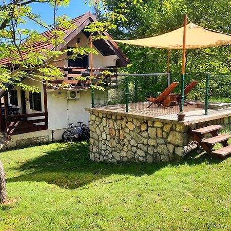 Lovcen4Me Villa Cetinje Exteriör bild